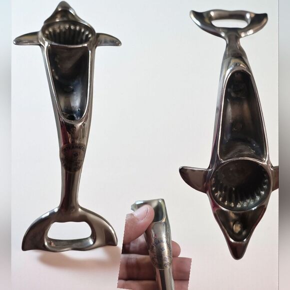 Dolphin 1991 Bottle Opener Silver Plated - Picture 3 of 4